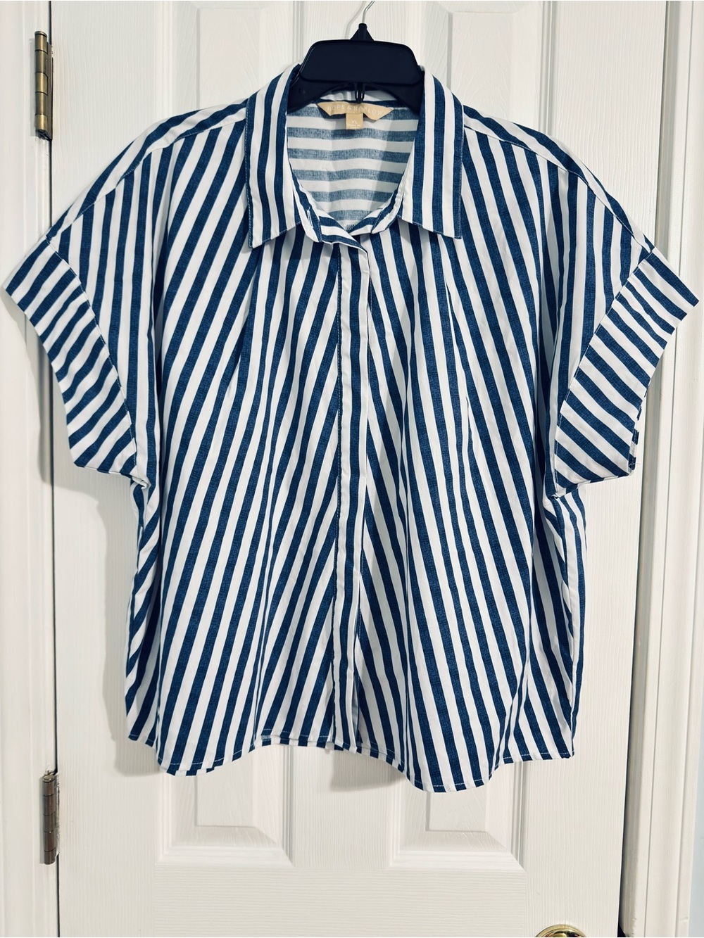 Hope & Harlow Blue White Vertical Stripe Button Front Shirt XL Oversized - Picture 2 of 12